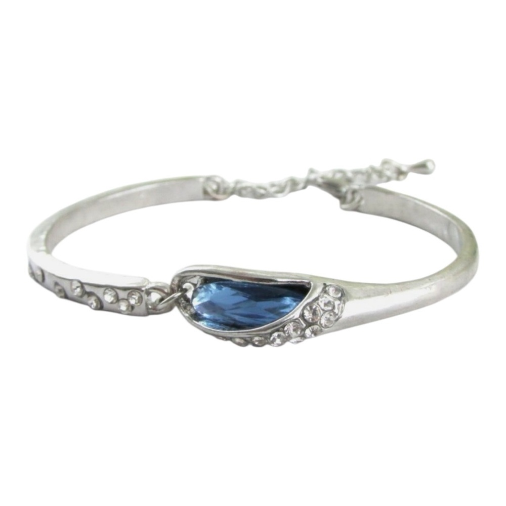 Farah Jewelry Silver Blue Bracelet Elegant Minimalist Design